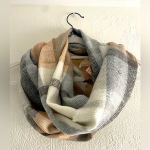 Women’s Knit Infinity Scarf, Crème, Grey and Yellow Plaid